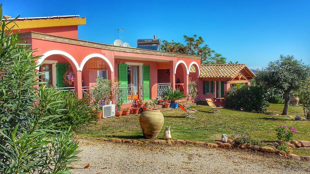 Soleesale Appartamenti E Camere Per Vacanza Pula Ngoại thất bức ảnh